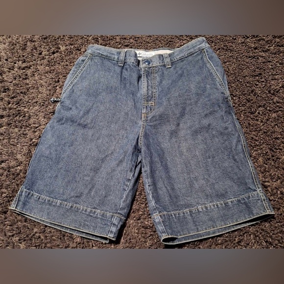 Columbia Sportswear Darkwash Men's Flat Panel Cargo Short Sz. 32 EUC - Picture 1 of 7